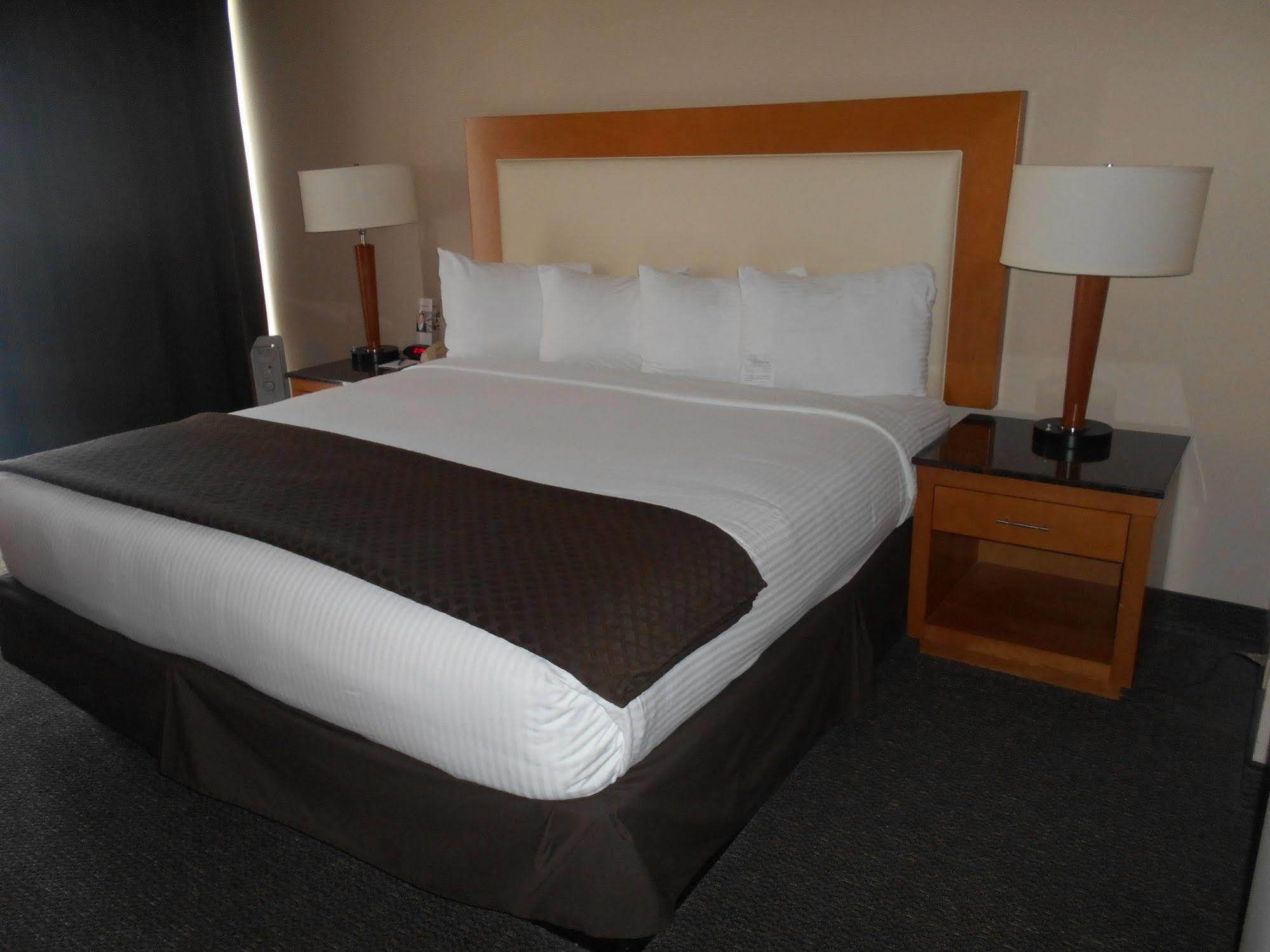Red Lion Inn & Suites Olympia, Governor Hotel Esterno foto